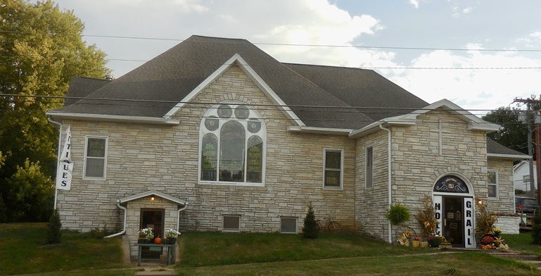 1736519136-store pic.jpg